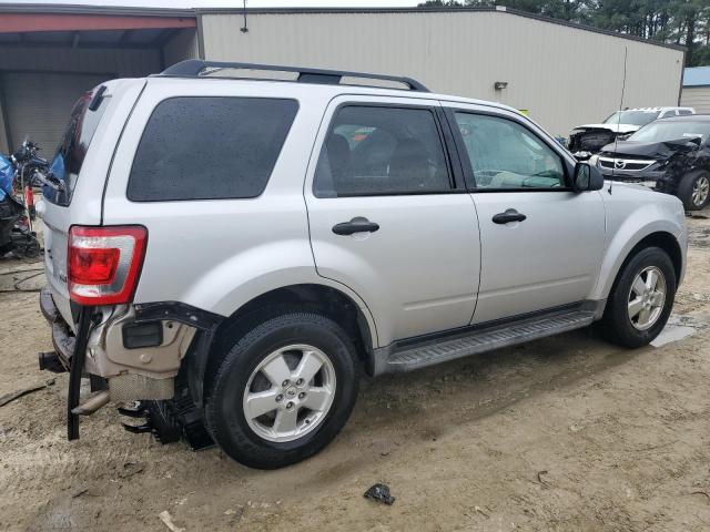 Photo 2 VIN: 1FMCU9DG9AKD36759 - FORD ESCAPE XLT 