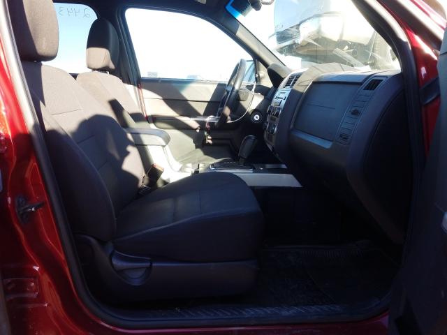 Photo 4 VIN: 1FMCU9DG9BKB40175 - FORD ESCAPE XLT 