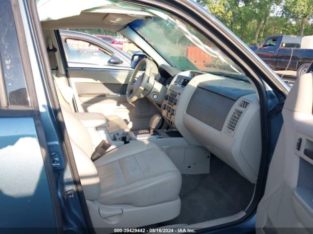 Photo 4 VIN: 1FMCU9DG9BKB64430 - FORD ESCAPE 