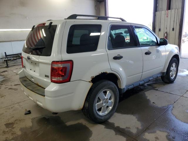 Photo 2 VIN: 1FMCU9DG9BKC25386 - FORD ESCAPE XLT 