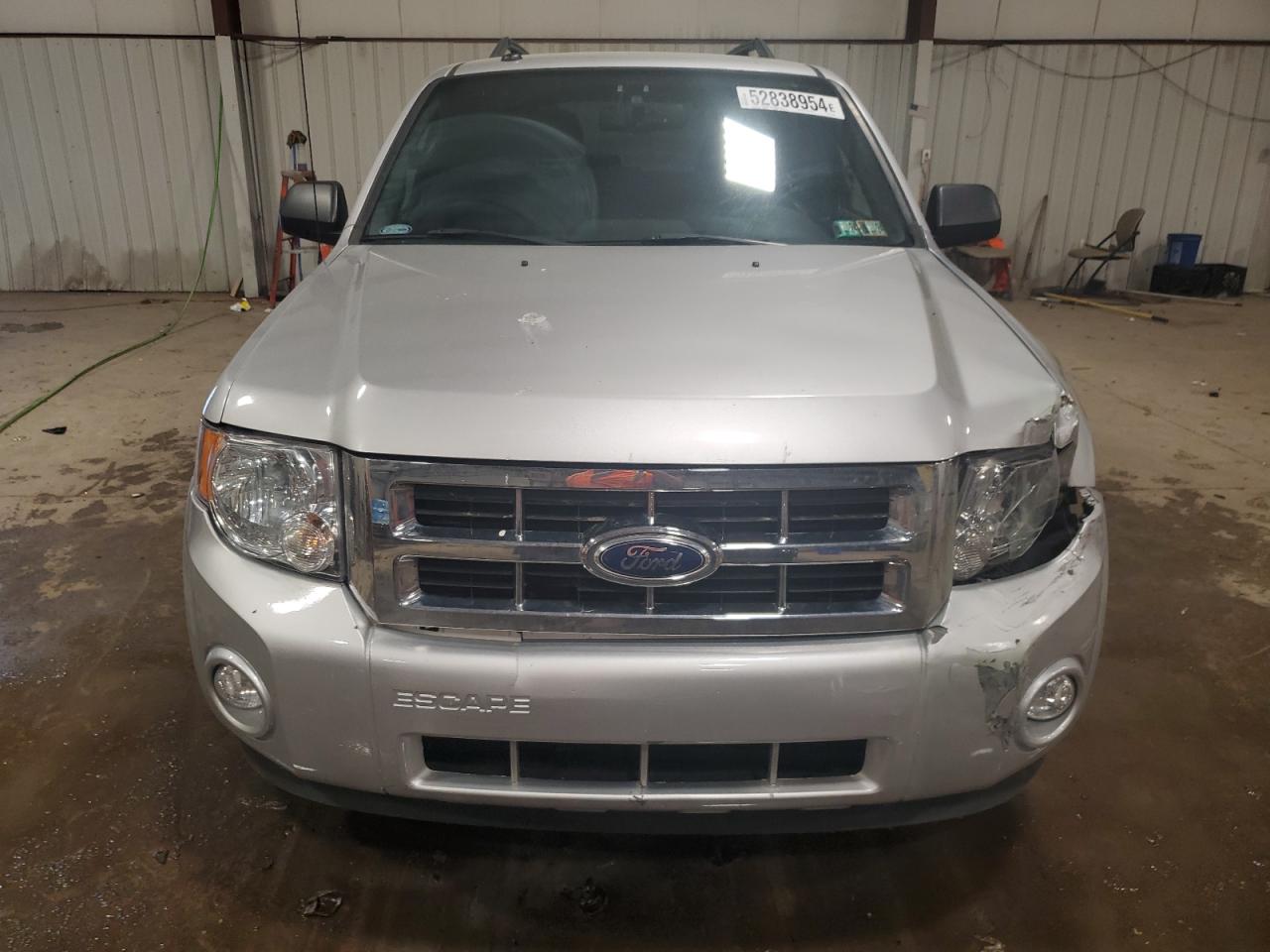 Photo 4 VIN: 1FMCU9DG9BKC64673 - FORD ESCAPE 