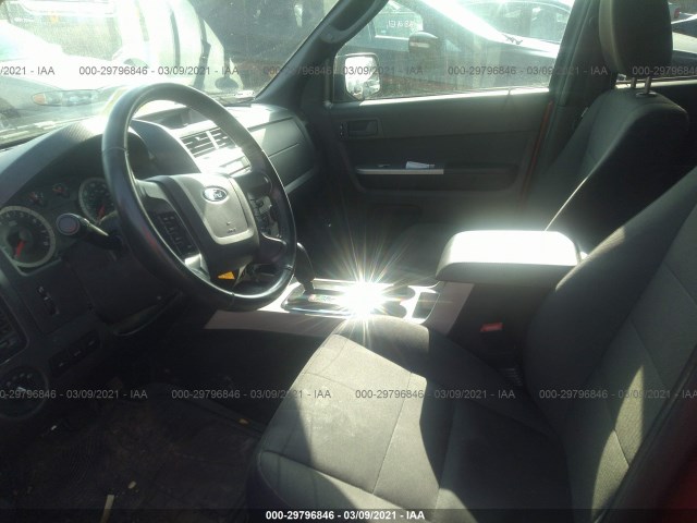 Photo 4 VIN: 1FMCU9DG9CKA88967 - FORD ESCAPE 