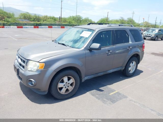 Photo 1 VIN: 1FMCU9DG9CKB32451 - FORD ESCAPE 