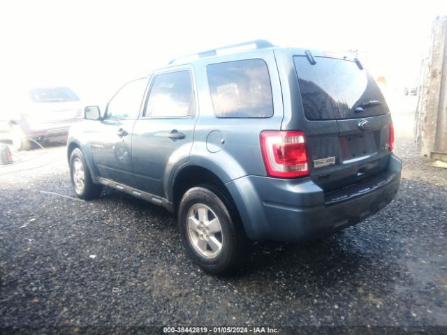 Photo 2 VIN: 1FMCU9DG9CKB32823 - FORD ESCAPE 