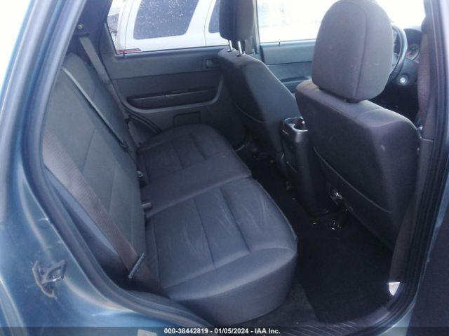 Photo 7 VIN: 1FMCU9DG9CKB32823 - FORD ESCAPE 