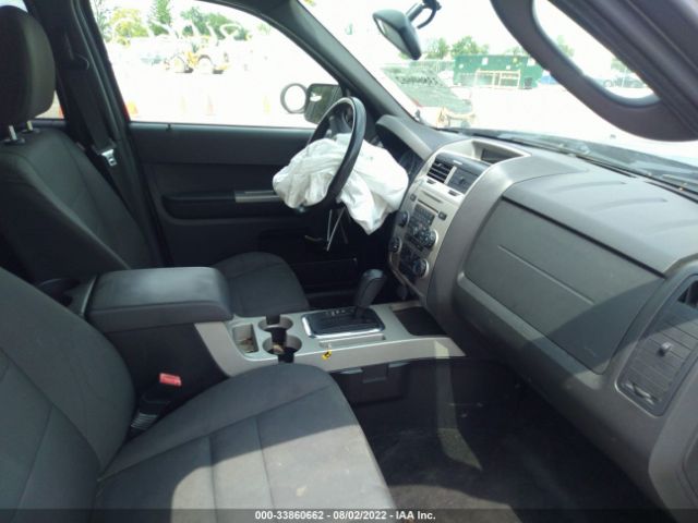 Photo 4 VIN: 1FMCU9DG9CKB50853 - FORD ESCAPE 