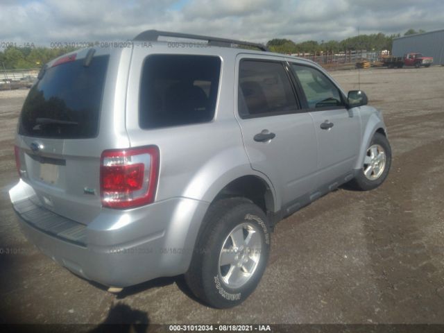 Photo 3 VIN: 1FMCU9DG9CKB75347 - FORD ESCAPE 