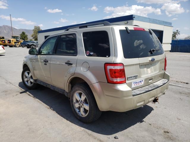 Photo 2 VIN: 1FMCU9DGXAKA04801 - FORD ESCAPE XLT 