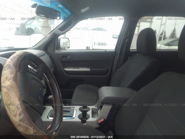 Photo 4 VIN: 1FMCU9DGXAKA50810 - FORD ESCAPE 