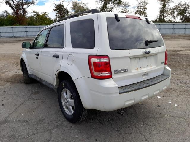 Photo 2 VIN: 1FMCU9DGXAKA53805 - FORD ESCAPE XLT 