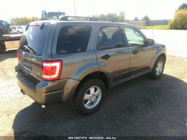 Photo 3 VIN: 1FMCU9DGXAKC47685 - FORD ESCAPE 