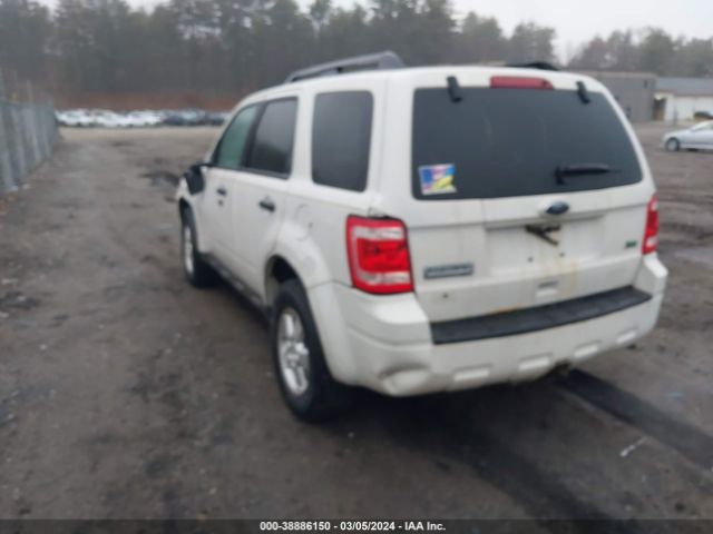 Photo 2 VIN: 1FMCU9DGXAKC75471 - FORD ESCAPE 