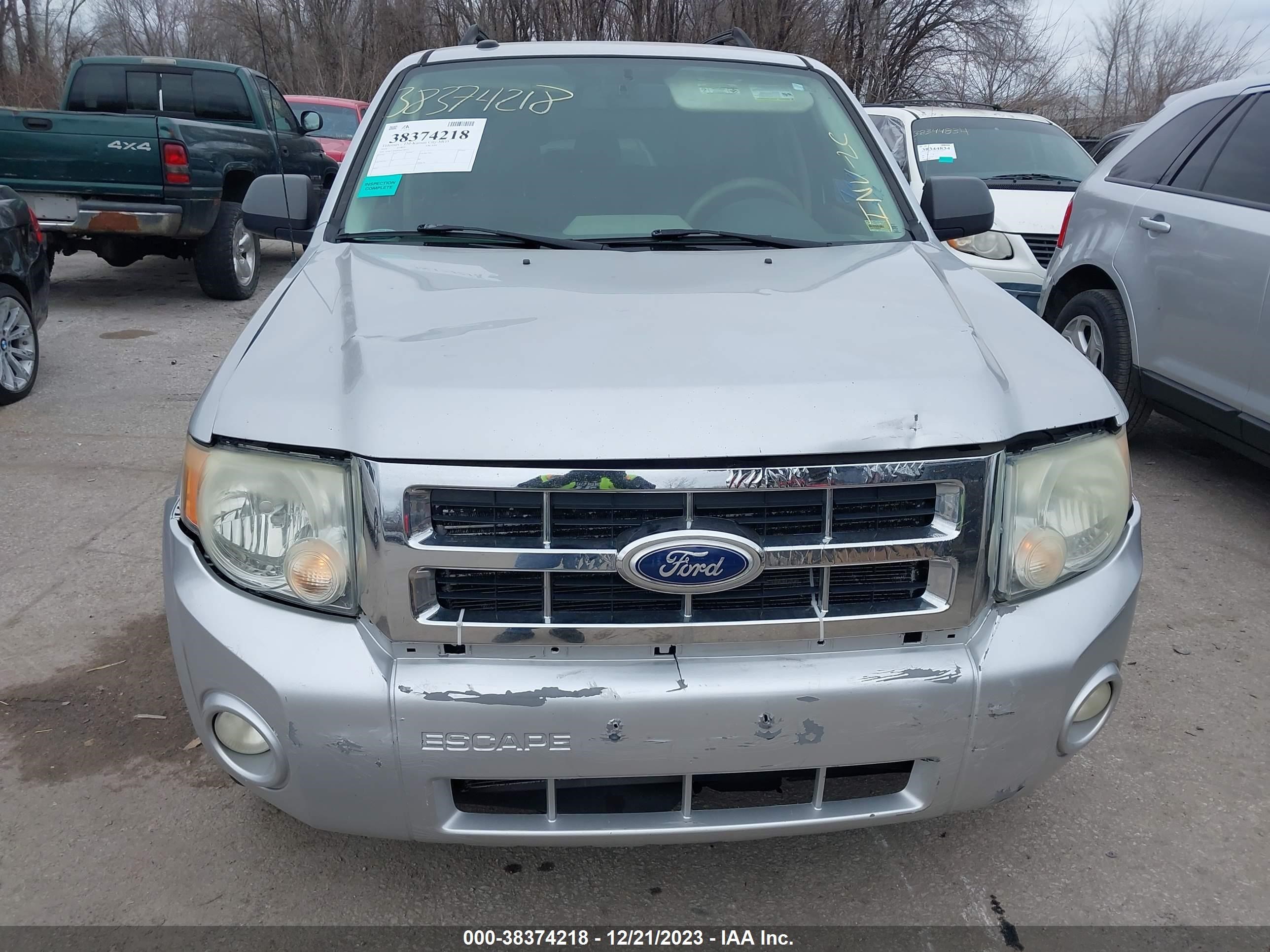 Photo 5 VIN: 1FMCU9DGXAKC89631 - FORD ESCAPE 