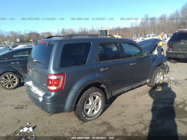 Photo 3 VIN: 1FMCU9DGXAKC93694 - FORD ESCAPE 