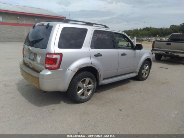 Photo 3 VIN: 1FMCU9DGXBKA24533 - FORD ESCAPE 