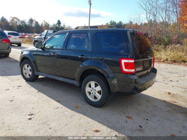 Photo 2 VIN: 1FMCU9DGXBKB03975 - FORD ESCAPE 