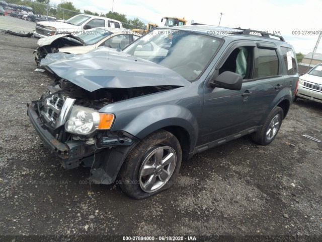 Photo 1 VIN: 1FMCU9DGXBKB17701 - FORD ESCAPE 