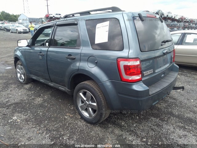 Photo 2 VIN: 1FMCU9DGXBKB17701 - FORD ESCAPE 