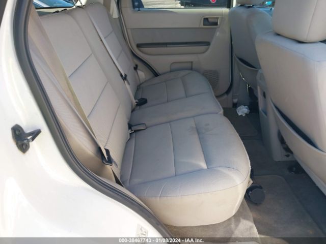 Photo 7 VIN: 1FMCU9DGXBKB22929 - FORD ESCAPE 