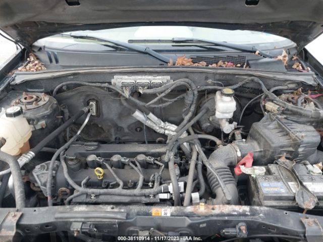 Photo 9 VIN: 1FMCU9E72BKA85521 - NISSAN SENTRA 