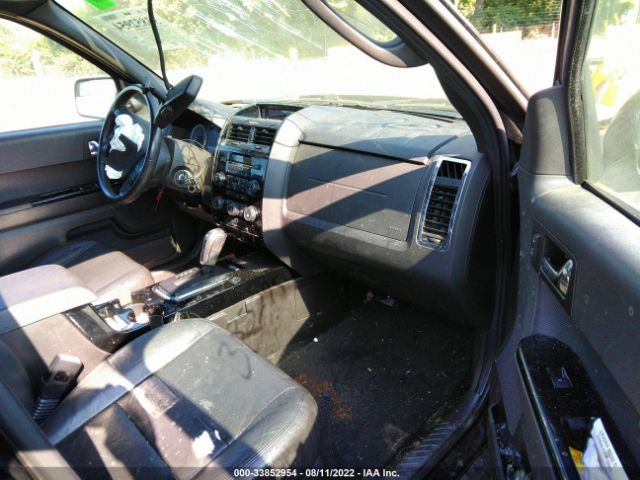 Photo 4 VIN: 1FMCU9E73CKB77321 - FORD ESCAPE 