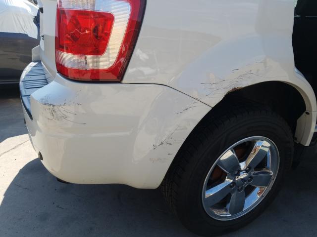 Photo 8 VIN: 1FMCU9E75CKC42136 - FORD ESCAPE LIM 