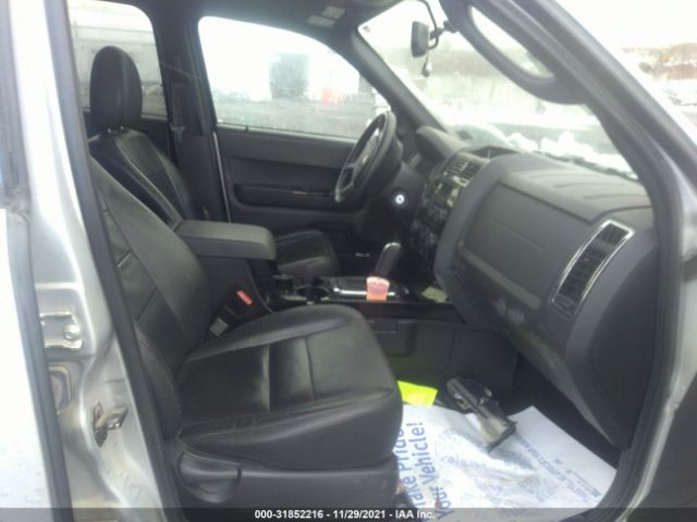 Photo 4 VIN: 1FMCU9E79BKB67391 - FORD ESCAPE 