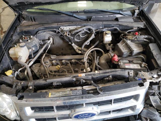 Photo 6 VIN: 1FMCU9E7XBKA57403 - FORD ESCAPE LIM 