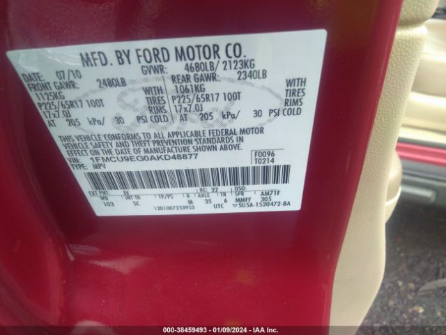 Photo 8 VIN: 1FMCU9EG0AKD48877 - FORD ESCAPE 