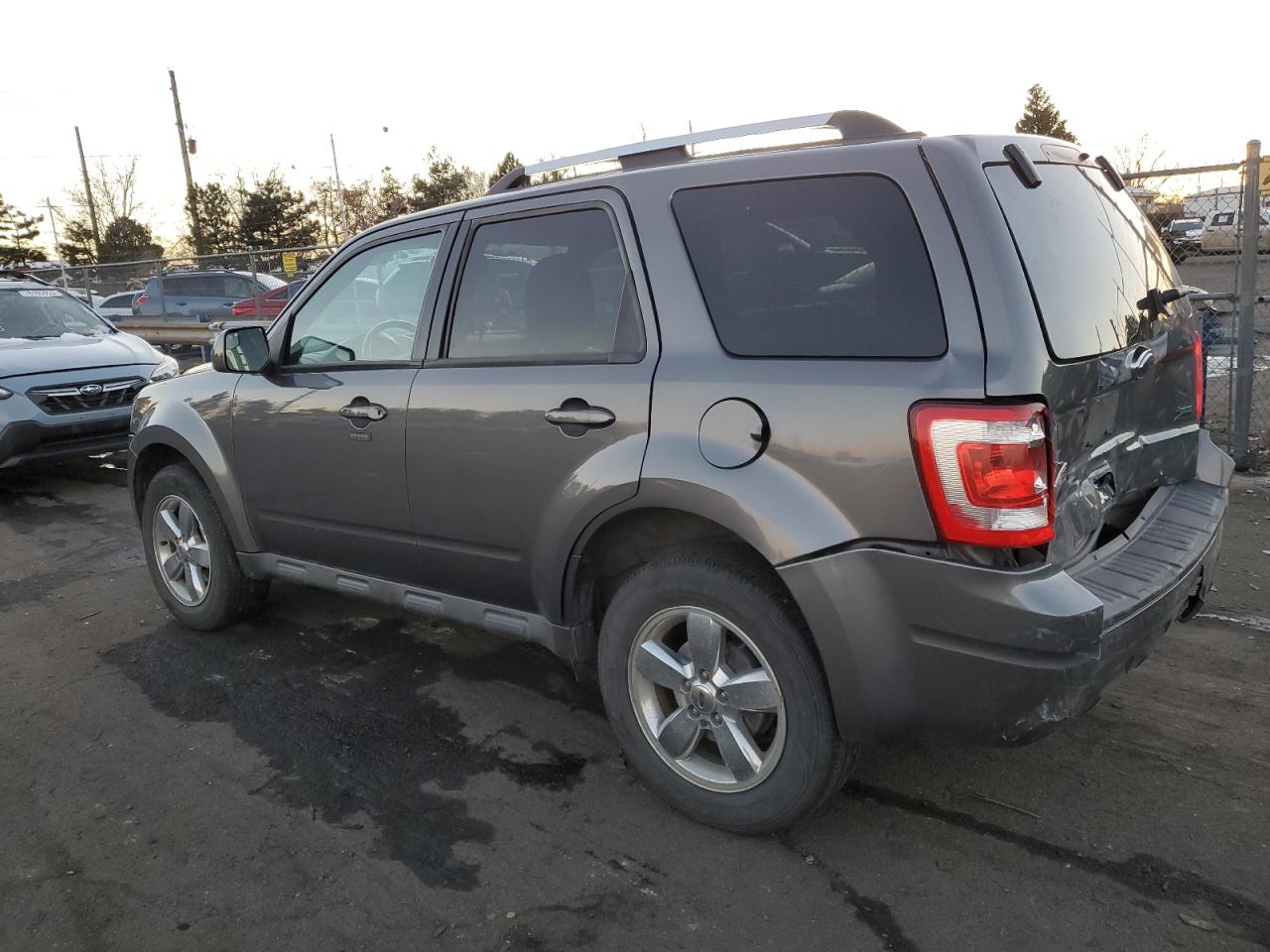 Photo 1 VIN: 1FMCU9EG1AKC64924 - FORD ESCAPE 