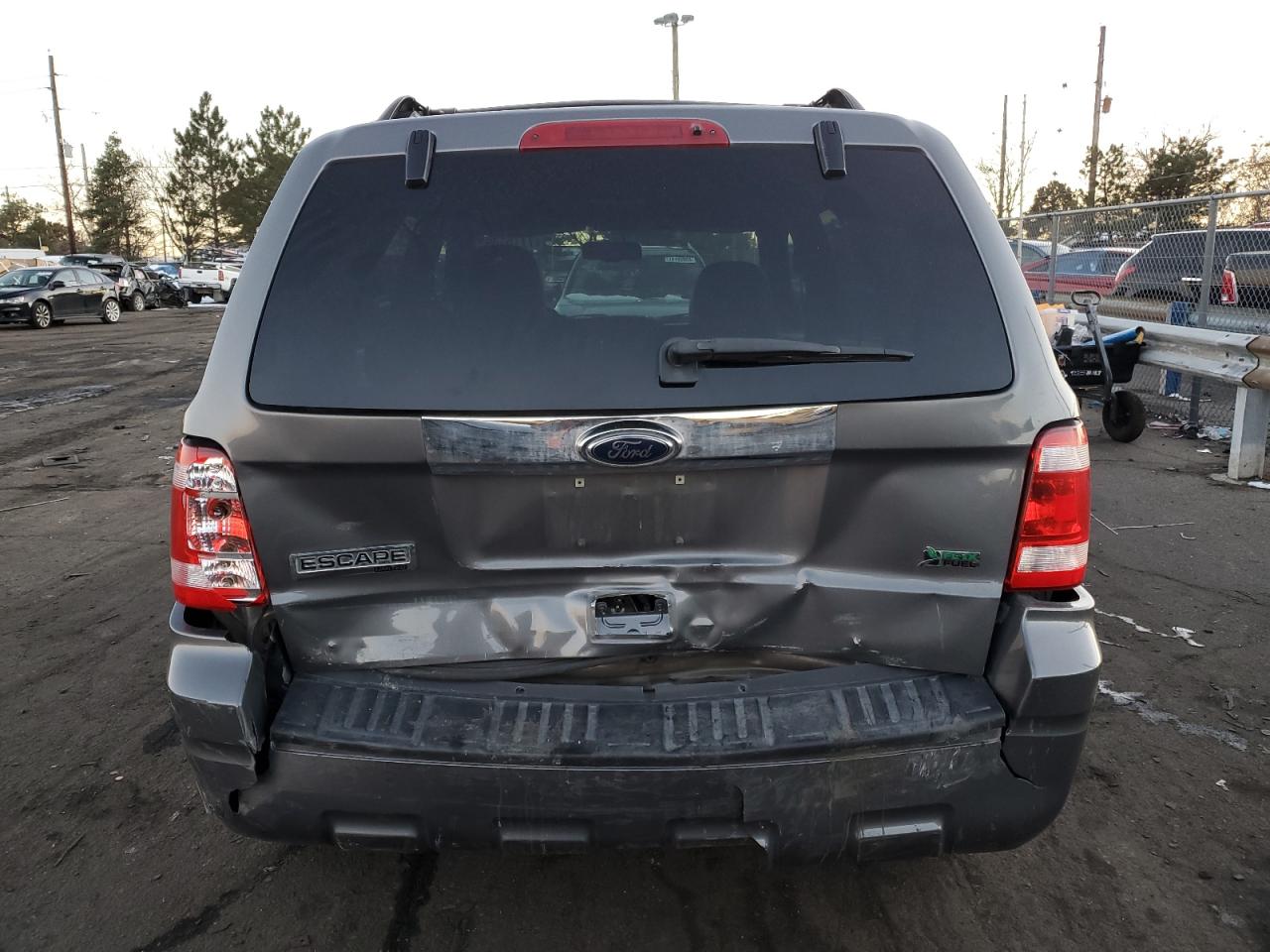 Photo 5 VIN: 1FMCU9EG1AKC64924 - FORD ESCAPE 