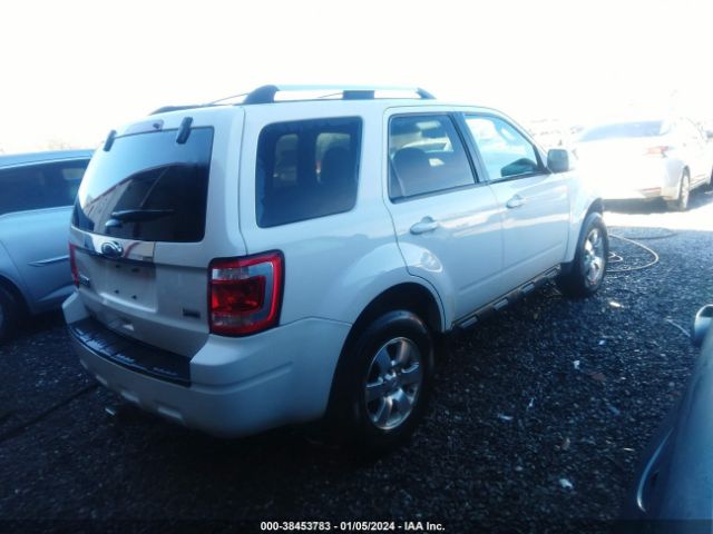 Photo 3 VIN: 1FMCU9EG1BKA82688 - FORD ESCAPE 