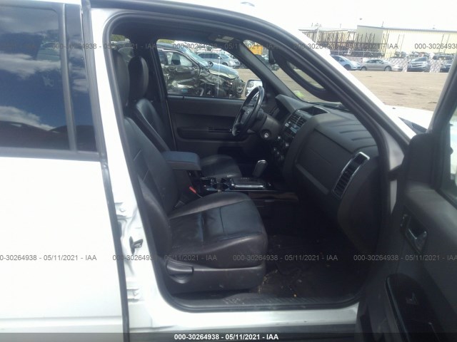 Photo 4 VIN: 1FMCU9EG1BKB12546 - FORD ESCAPE 