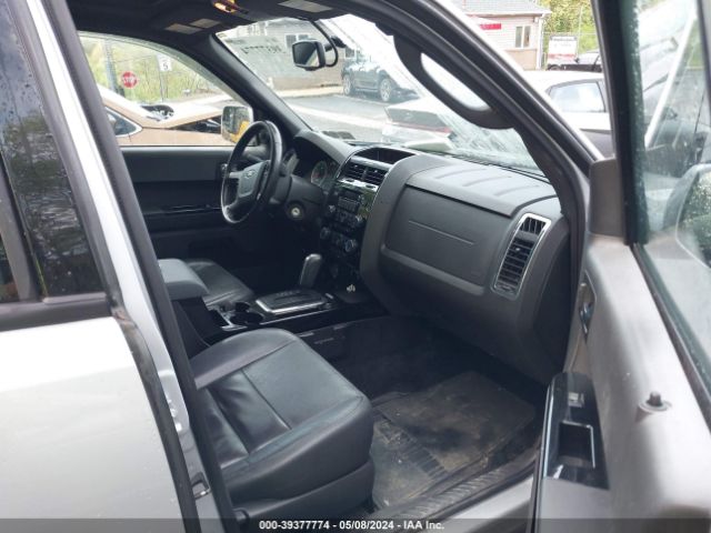 Photo 4 VIN: 1FMCU9EG1CKB39991 - FORD ESCAPE 