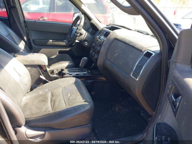 Photo 4 VIN: 1FMCU9EG2AKA62531 - FORD ESCAPE 