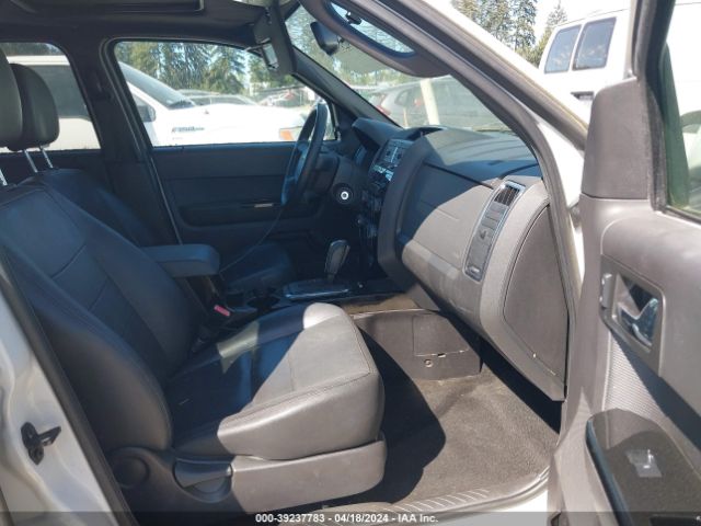 Photo 4 VIN: 1FMCU9EG2BKC42657 - FORD ESCAPE 