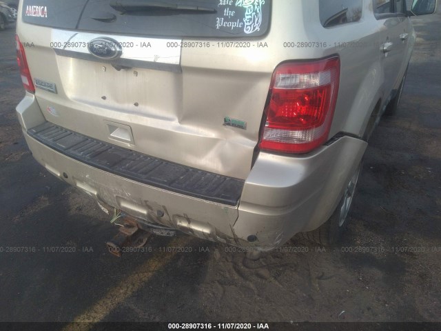 Photo 5 VIN: 1FMCU9EG2CKC25777 - FORD ESCAPE 