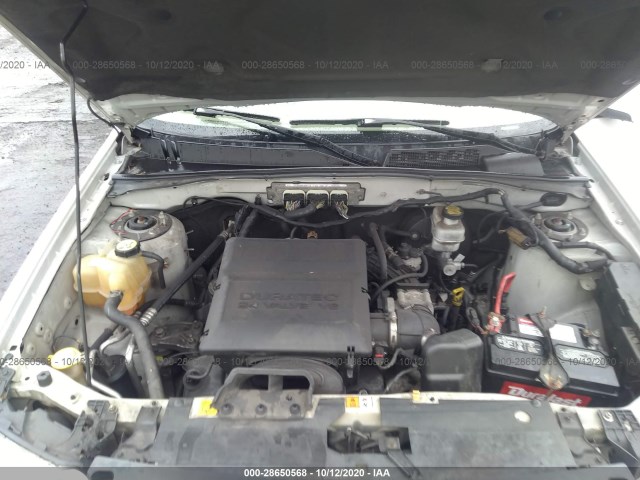 Photo 9 VIN: 1FMCU9EG3AKC59403 - FORD ESCAPE 