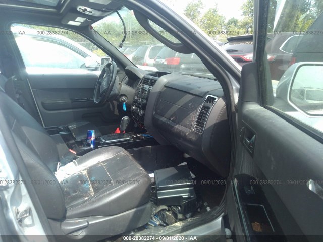 Photo 4 VIN: 1FMCU9EG3AKC93826 - FORD ESCAPE 