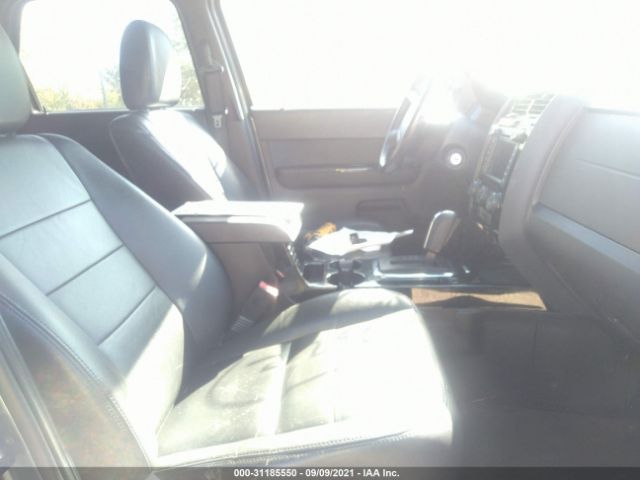 Photo 4 VIN: 1FMCU9EG3BKB10698 - FORD ESCAPE 