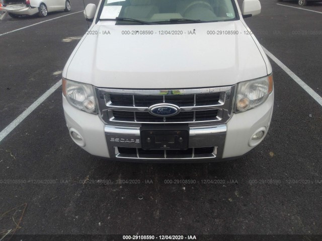 Photo 5 VIN: 1FMCU9EG3BKB59416 - FORD ESCAPE 