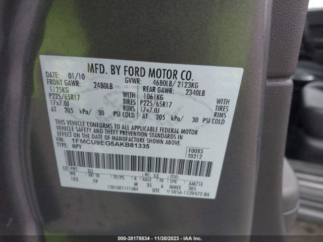 Photo 8 VIN: 1FMCU9EG5AKB81335 - FORD ESCAPE 