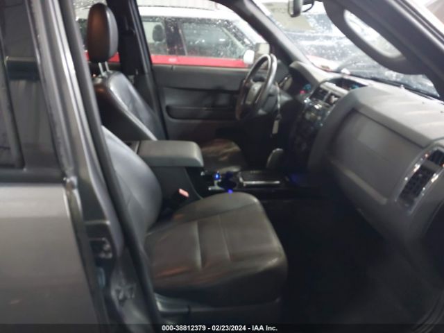 Photo 4 VIN: 1FMCU9EG5CKB39248 - FORD ESCAPE 