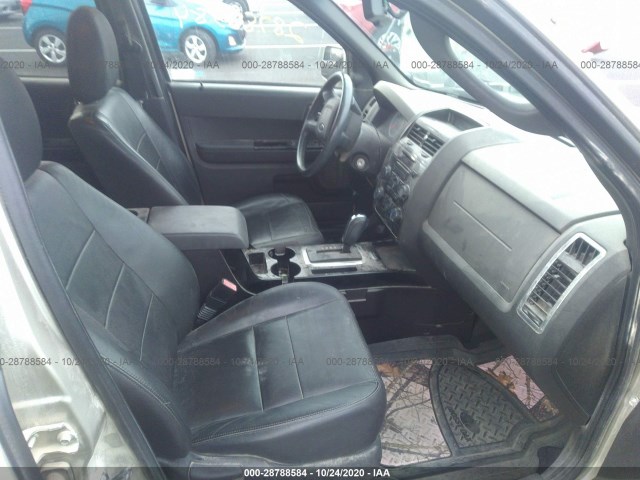 Photo 4 VIN: 1FMCU9EG6AKC42885 - FORD ESCAPE 