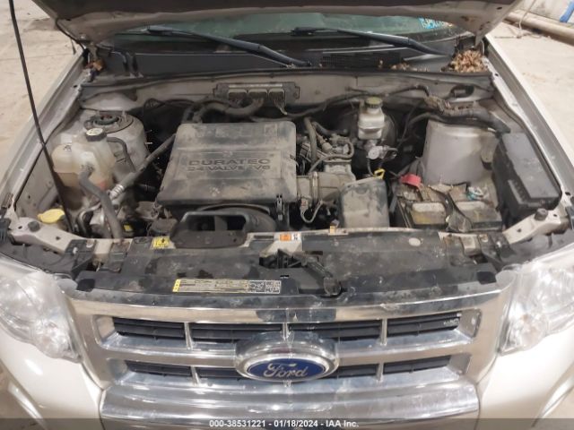 Photo 9 VIN: 1FMCU9EG6BKB02062 - FORD ESCAPE 