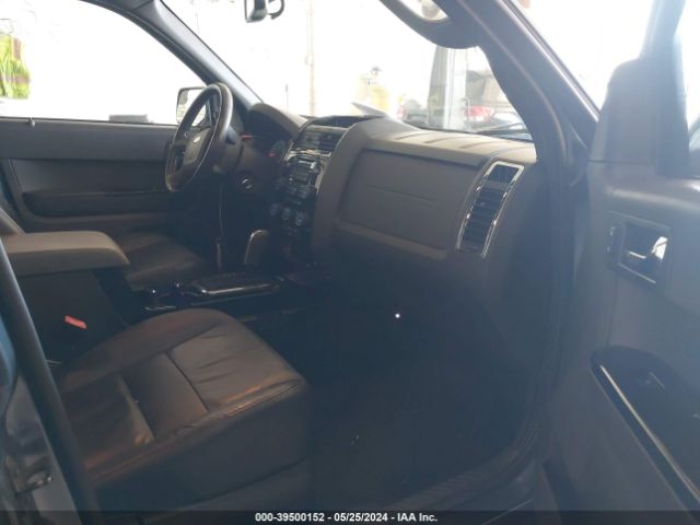 Photo 4 VIN: 1FMCU9EG6BKB03518 - FORD ESCAPE 