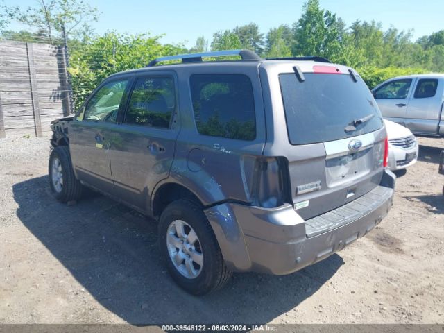 Photo 2 VIN: 1FMCU9EG6BKC27501 - FORD ESCAPE 