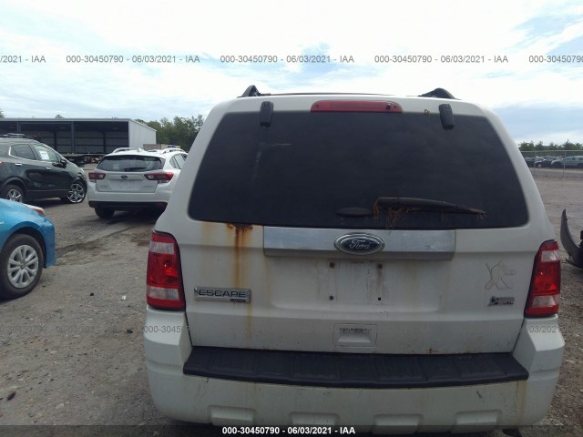 Photo 5 VIN: 1FMCU9EG6BKC67867 - FORD ESCAPE 