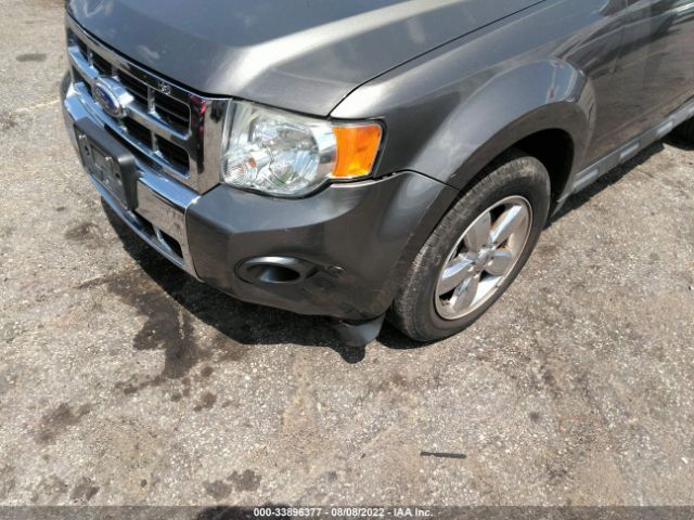 Photo 5 VIN: 1FMCU9EG6CKB09112 - FORD ESCAPE 