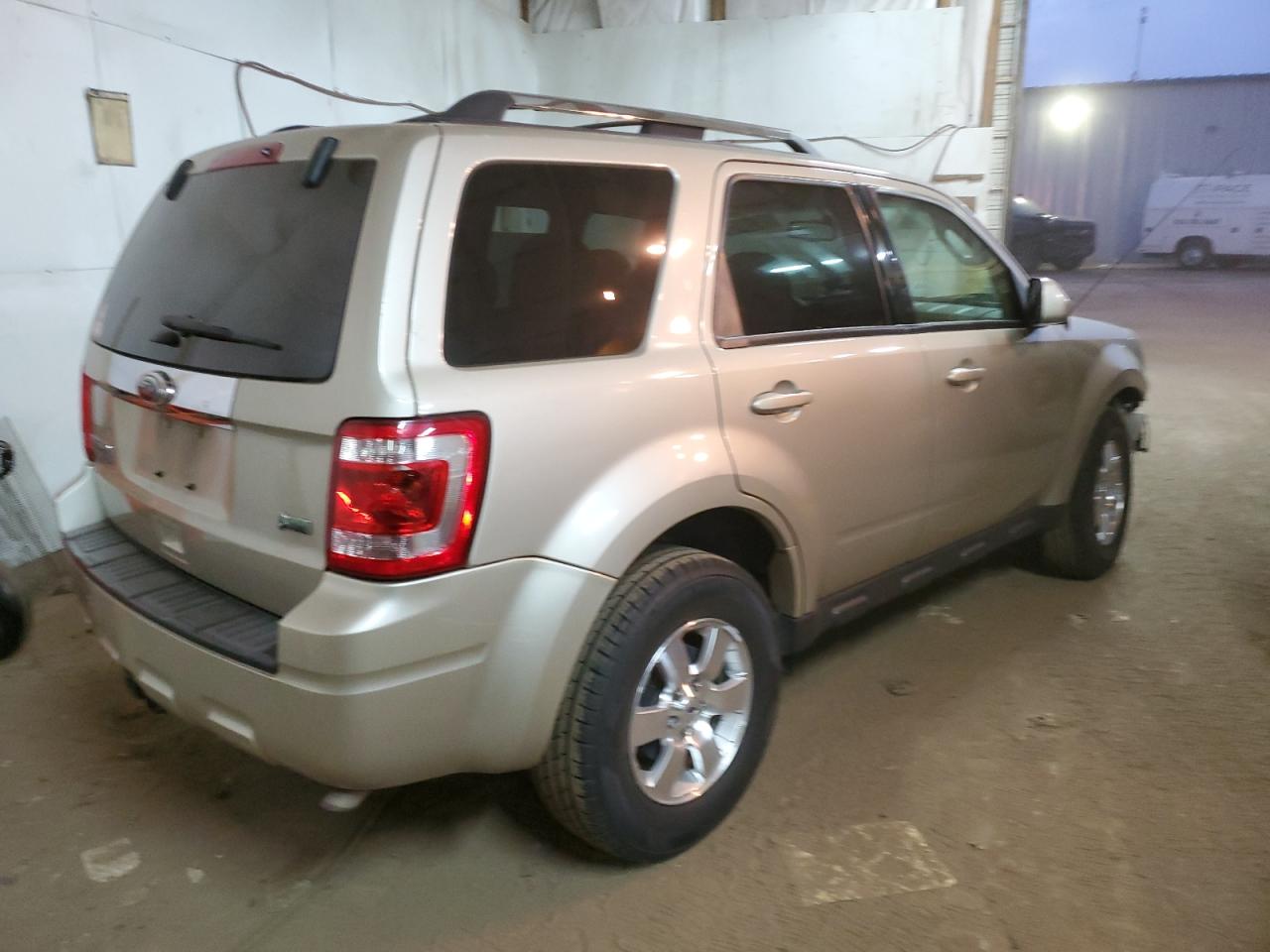 Photo 2 VIN: 1FMCU9EG6CKC07718 - FORD ESCAPE 